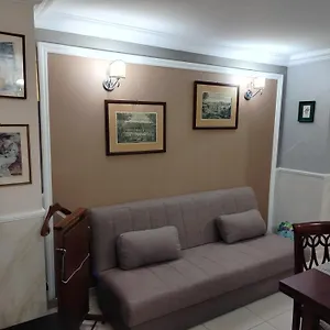 Appartamento Azalea House, Aeroporto di Catania Fontana Rossa